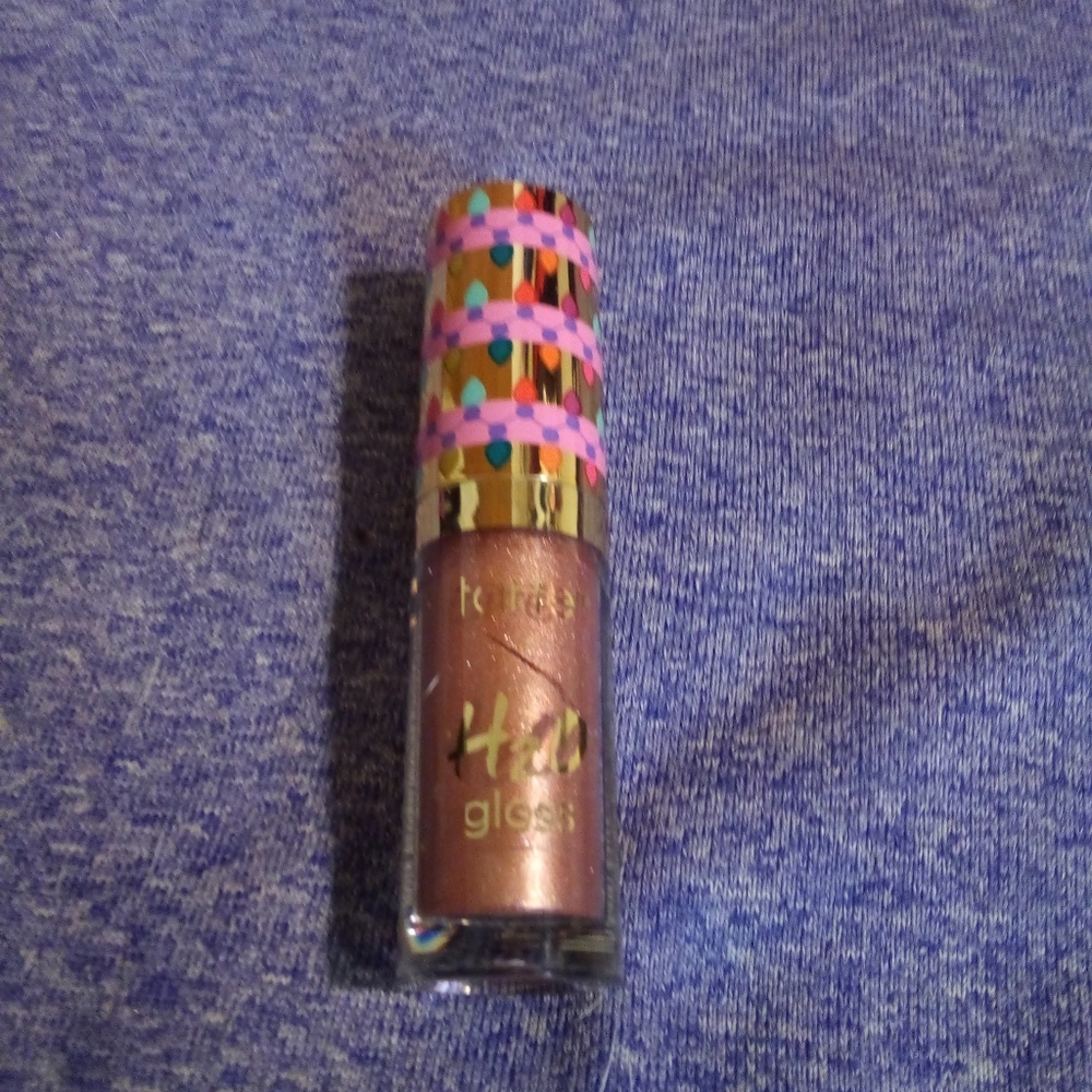 PICK 5 FOR 25 TARTE LIQUID LIPGLOSS